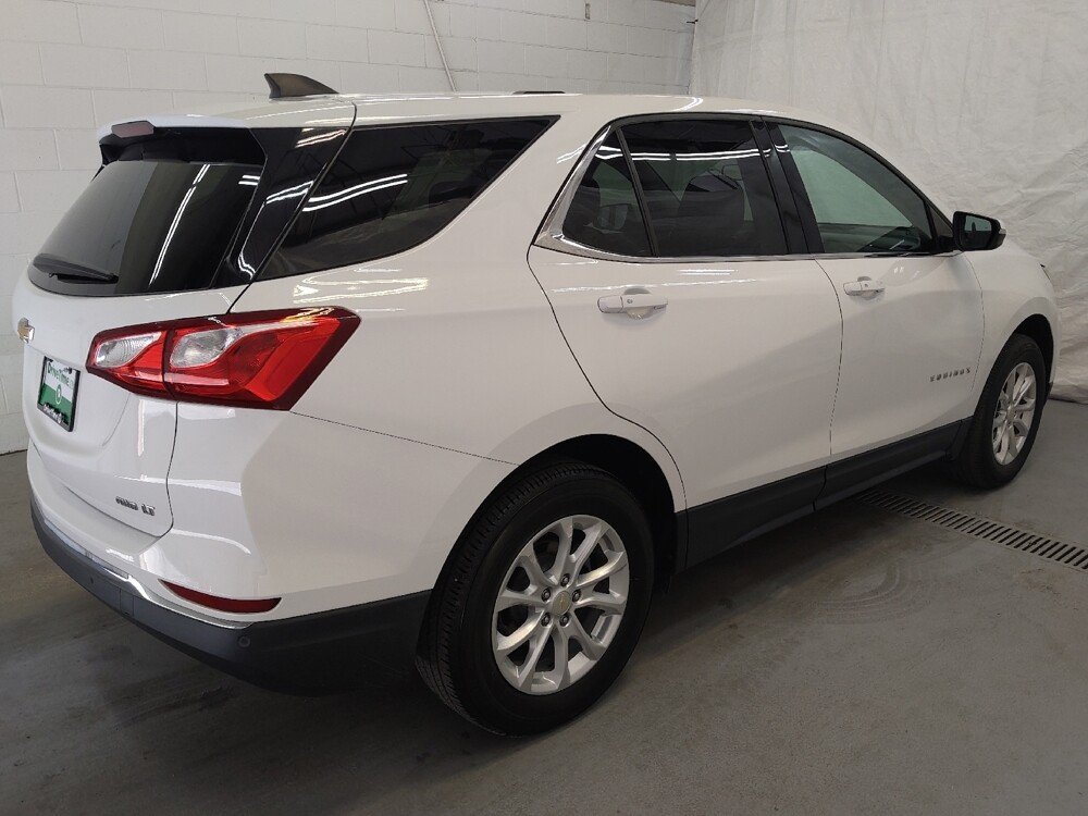 2019 Chevrolet Equinox in Cincinnati, OH 45255 - 18072638 10