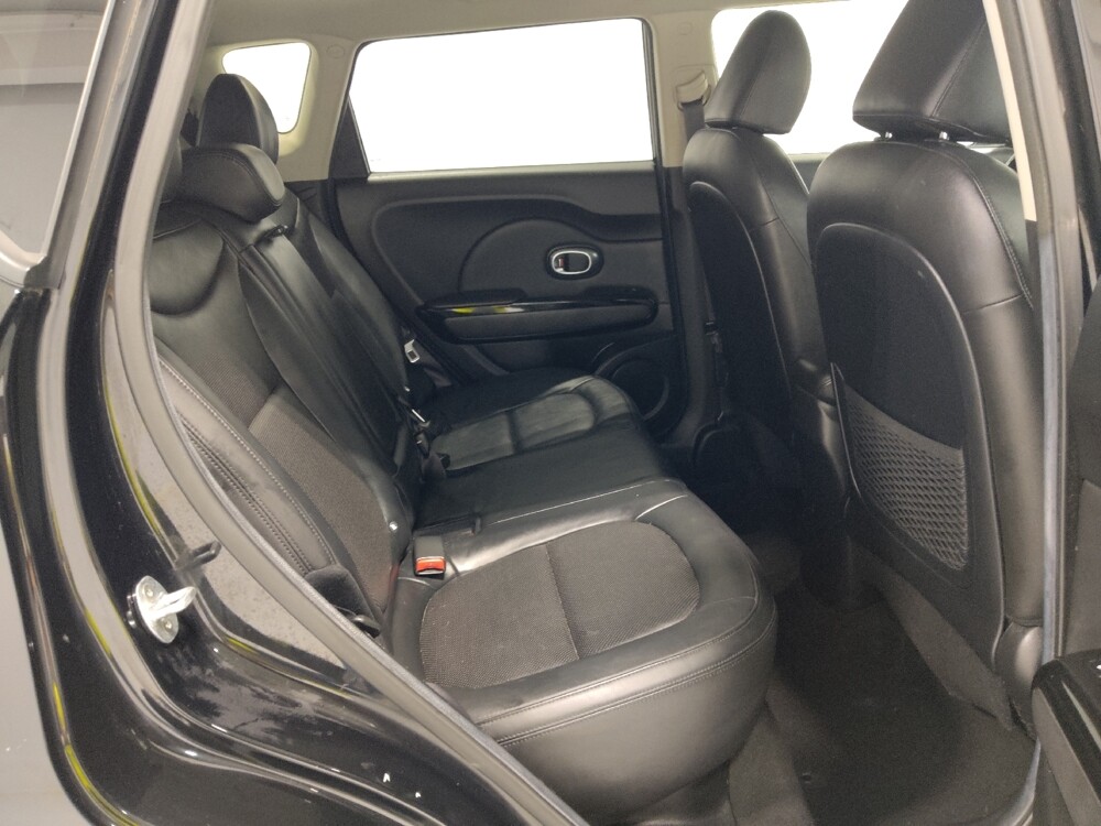 2016 Kia Soul in Columbus, OH 43228 - 18072641 19