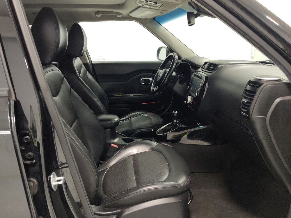2016 Kia Soul in Columbus, OH 43228 - 18072641 21