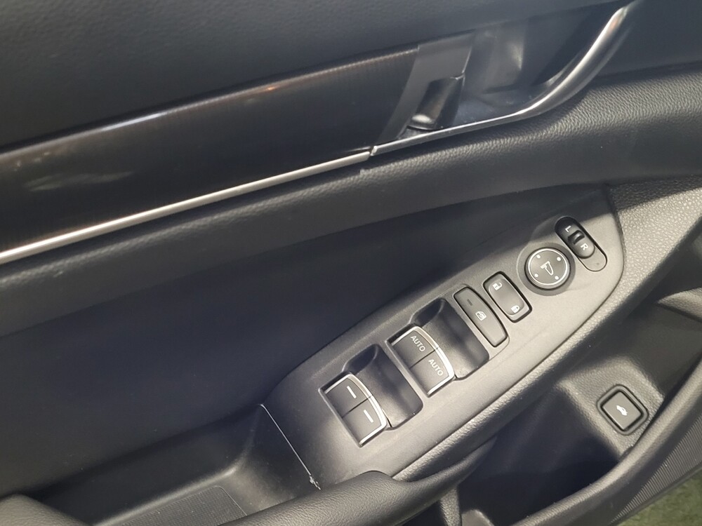 2019 Honda Accord in Woodbridge, VA 22191 - 18072654 27