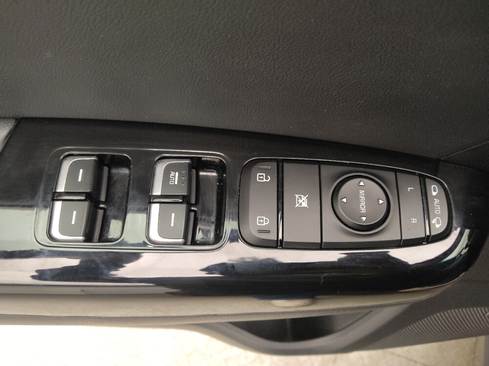 2022 Kia Sportage in Independence, MO 64055 - 18072665 27