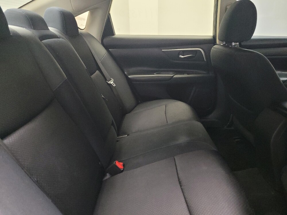 2017 Nissan Altima in Taylor, MI 48180 - 18072677 19