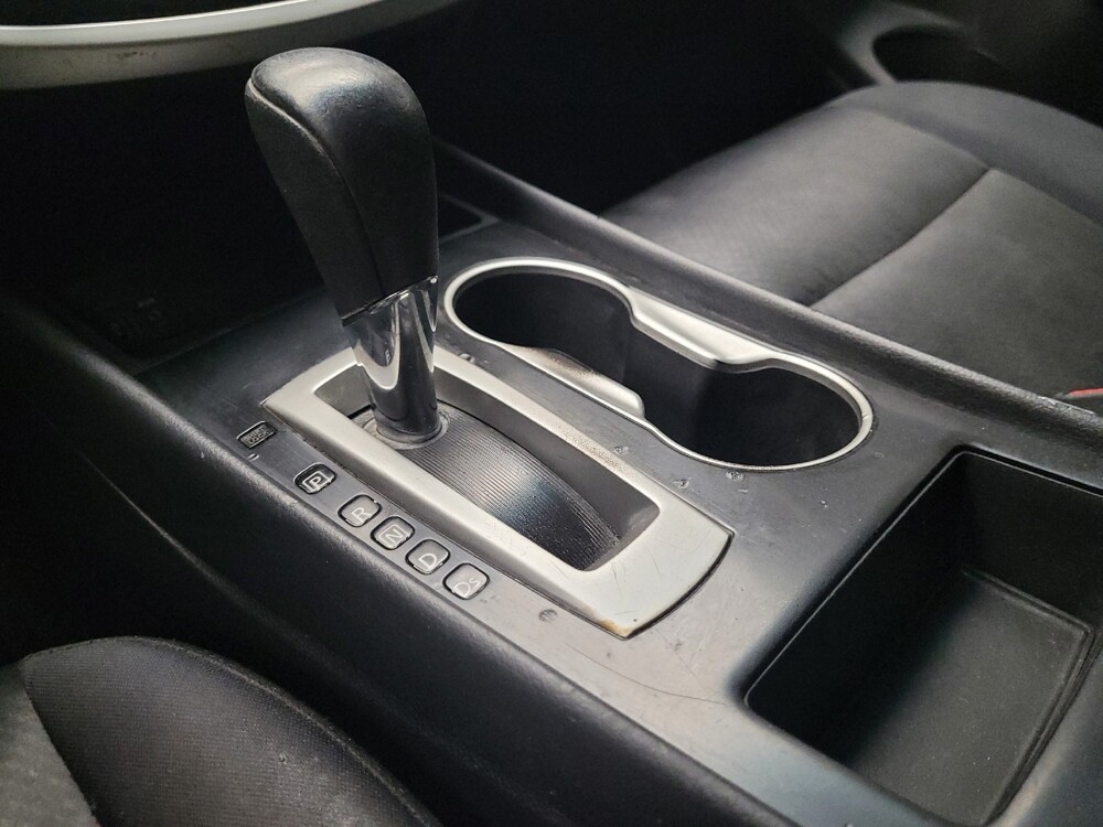 2017 Nissan Altima in Taylor, MI 48180 - 18072677 26