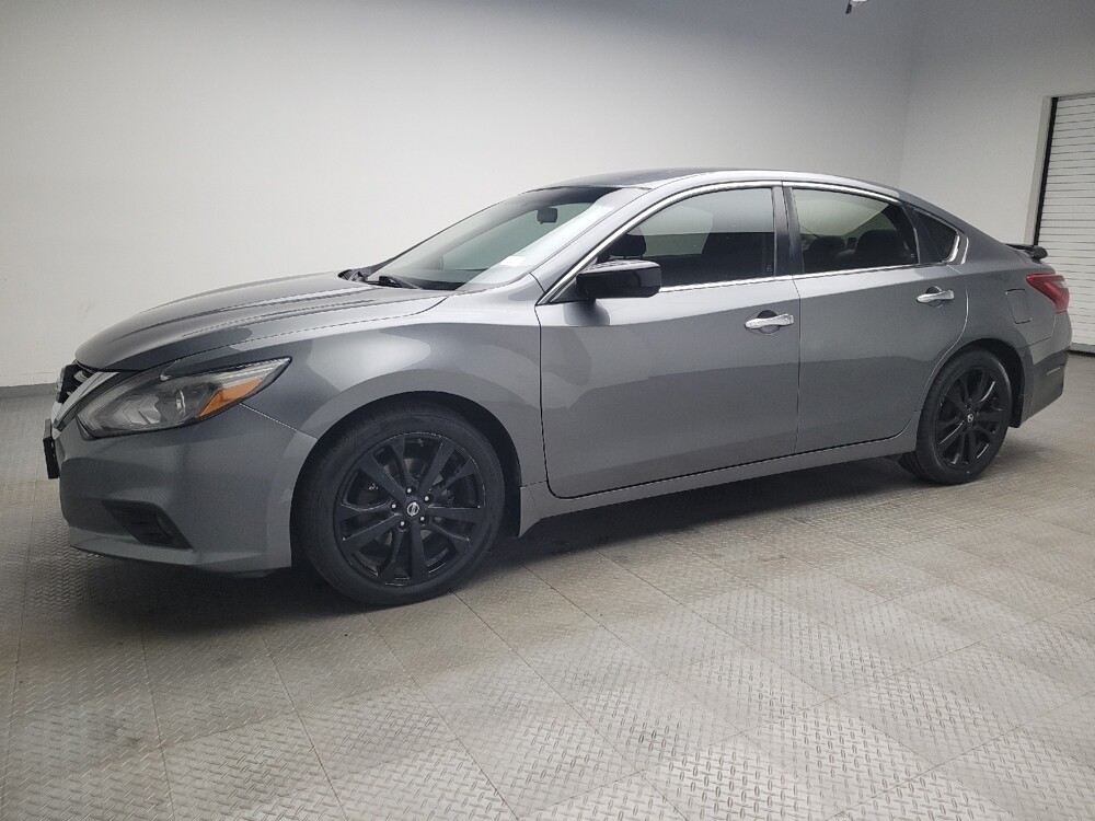 2017 Nissan Altima in Taylor, MI 48180 - 18072677 2