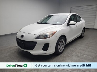 2013 Mazda MAZDA3 in Eastpointe, MI 48021