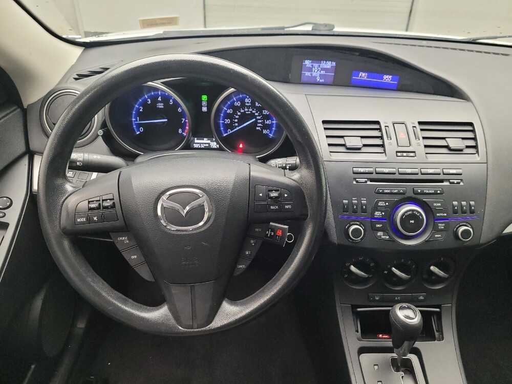 2013 Mazda MAZDA3 in Eastpointe, MI 48021 - 18072680 22