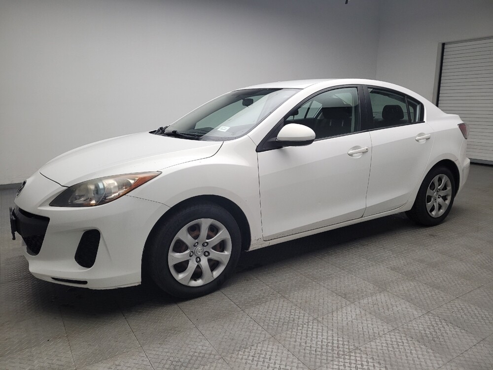 2013 Mazda MAZDA3 in Eastpointe, MI 48021 - 18072680 2