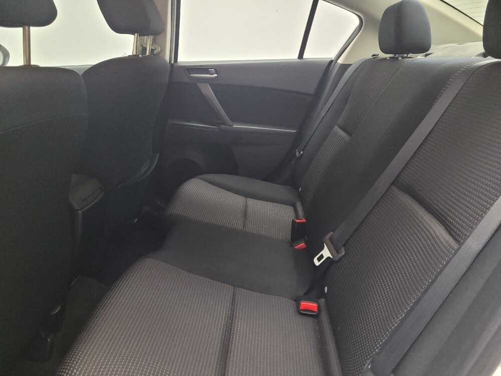 2013 Mazda MAZDA3 in Eastpointe, MI 48021 - 18072680 18