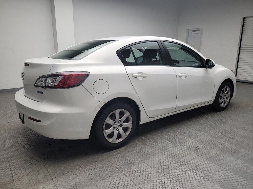 2013 Mazda MAZDA3 in Eastpointe, MI 48021 - 18072680 10