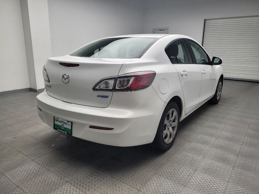 2013 Mazda MAZDA3 in Eastpointe, MI 48021 - 18072680 9