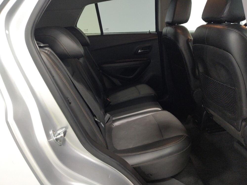 2019 Chevrolet Trax in Columbus, OH 43231 - 18072709 19