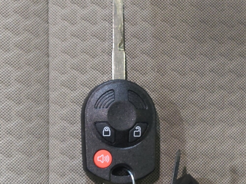 2017 Ford Escape in Arlington, TX 76011 - 18072712 32