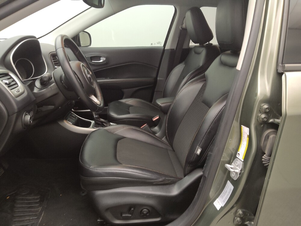 2018 Jeep Compass in Topeka, KS 66611 - 18072716 17