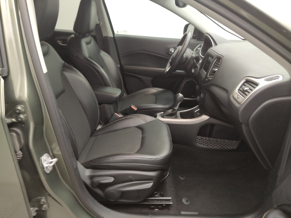 2018 Jeep Compass in Topeka, KS 66611 - 18072716 21