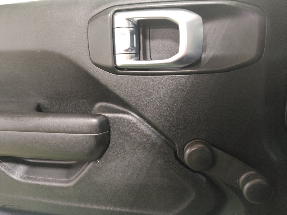 2018 Jeep Wrangler in Oklahoma City, OK 73139 - 18072721 27