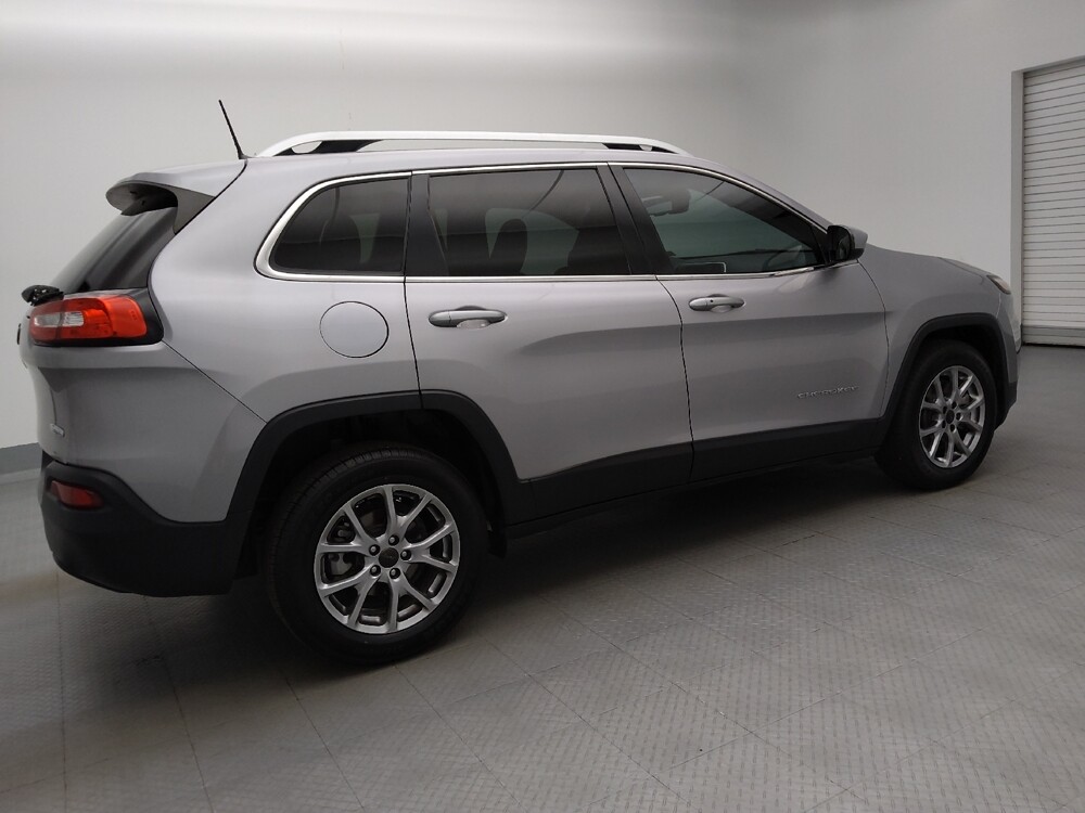 2018 Jeep Cherokee in Denver, CO 80012 - 18072732 10