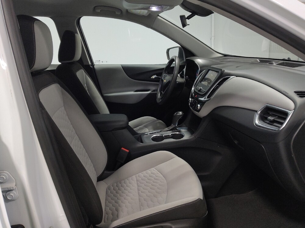 2019 Chevrolet Equinox in Columbus, OH 43228 - 18072775 21