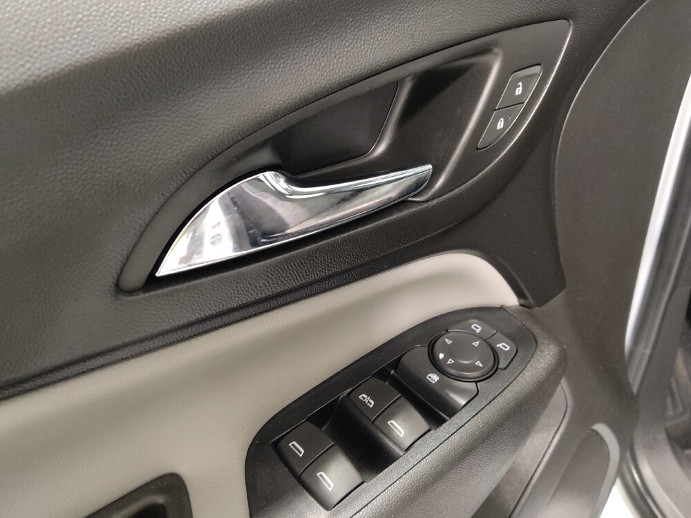 2019 Chevrolet Equinox in Columbus, OH 43228 - 18072775 27