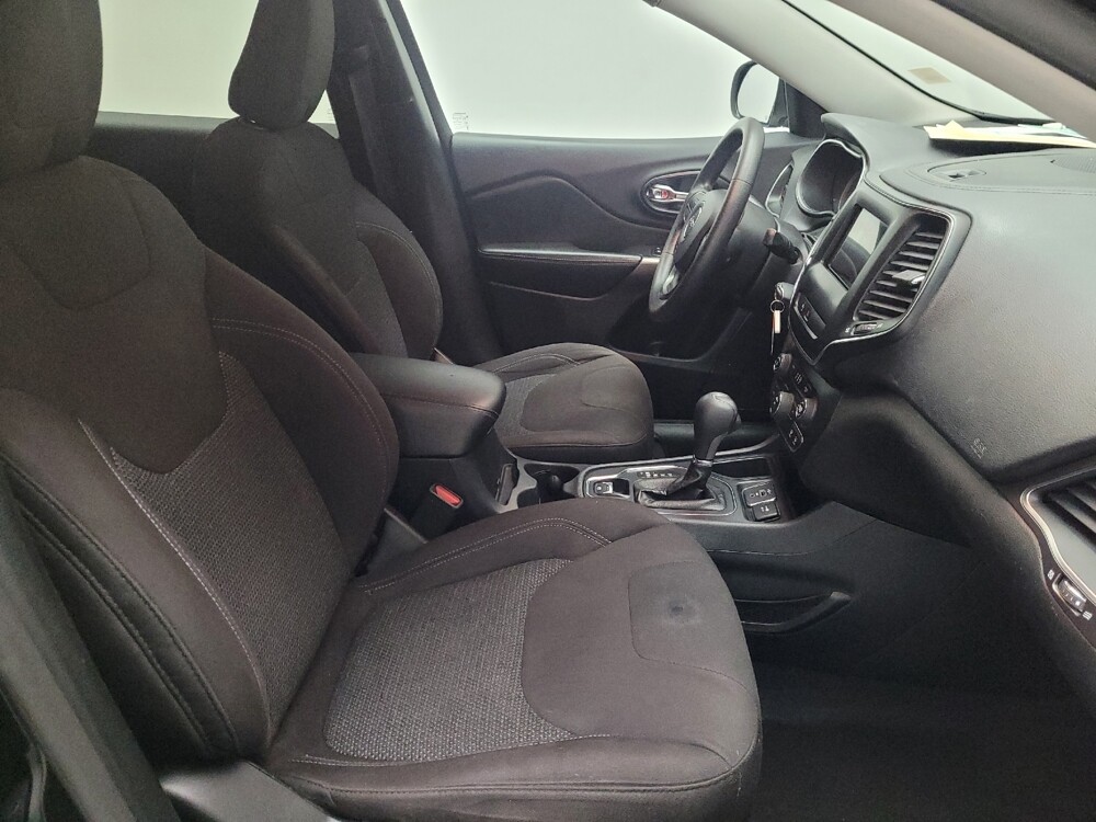 2019 Jeep Cherokee in Sacramento, CA 95821 - 18072786 21