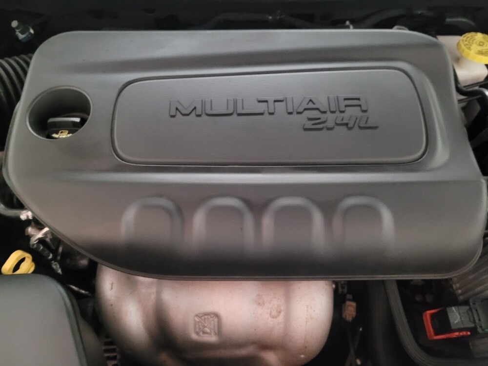 2019 Jeep Cherokee in Sacramento, CA 95821 - 18072786 30