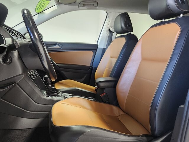 2019 Volkswagen Tiguan in Cinnaminson, NJ 08077 - 18072789 11