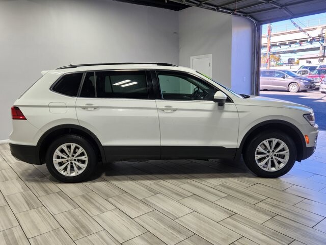 2019 Volkswagen Tiguan in Cinnaminson, NJ 08077 - 18072789 6