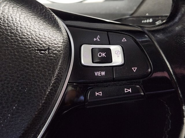 2019 Volkswagen Tiguan in Cinnaminson, NJ 08077 - 18072789 17