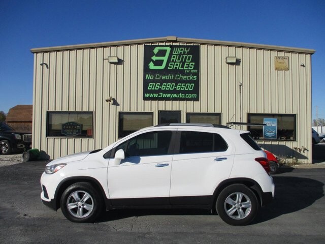 2018 Chevrolet Trax in Oak Grove, MO 64075 - 18072807 8
