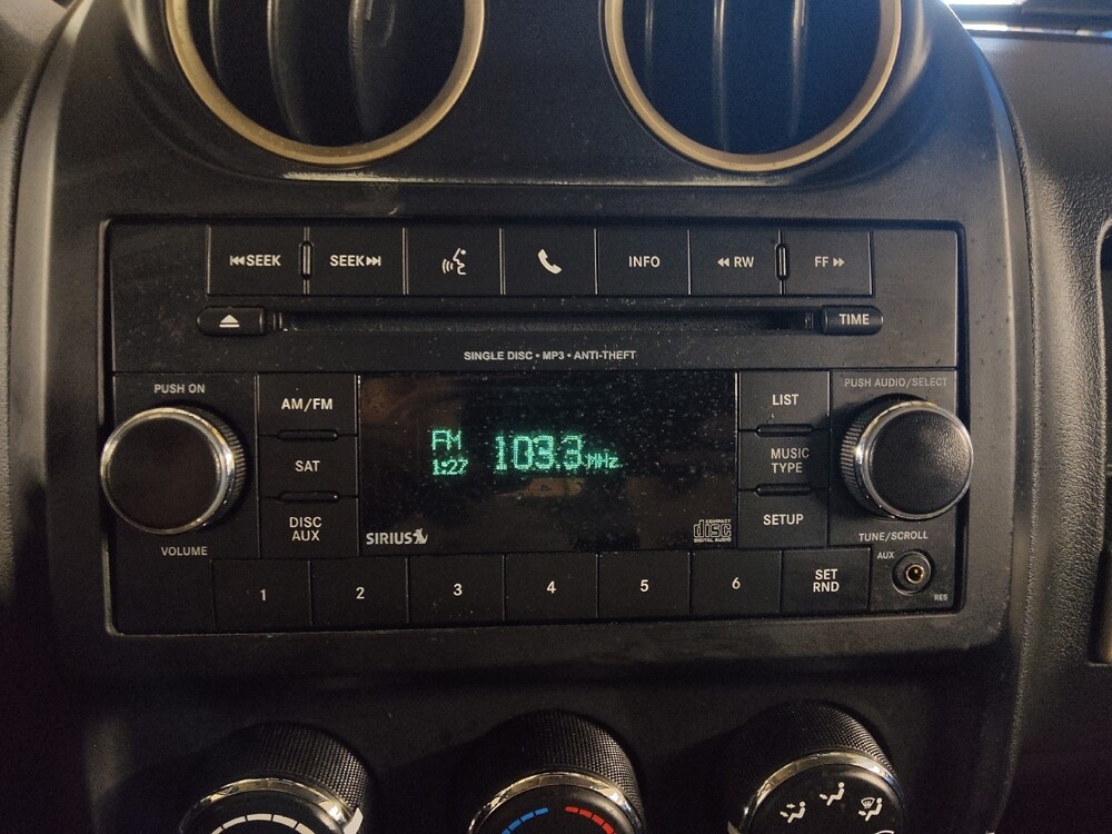 2017 Jeep Compass in Conyers, GA 30094 - 18072861 25