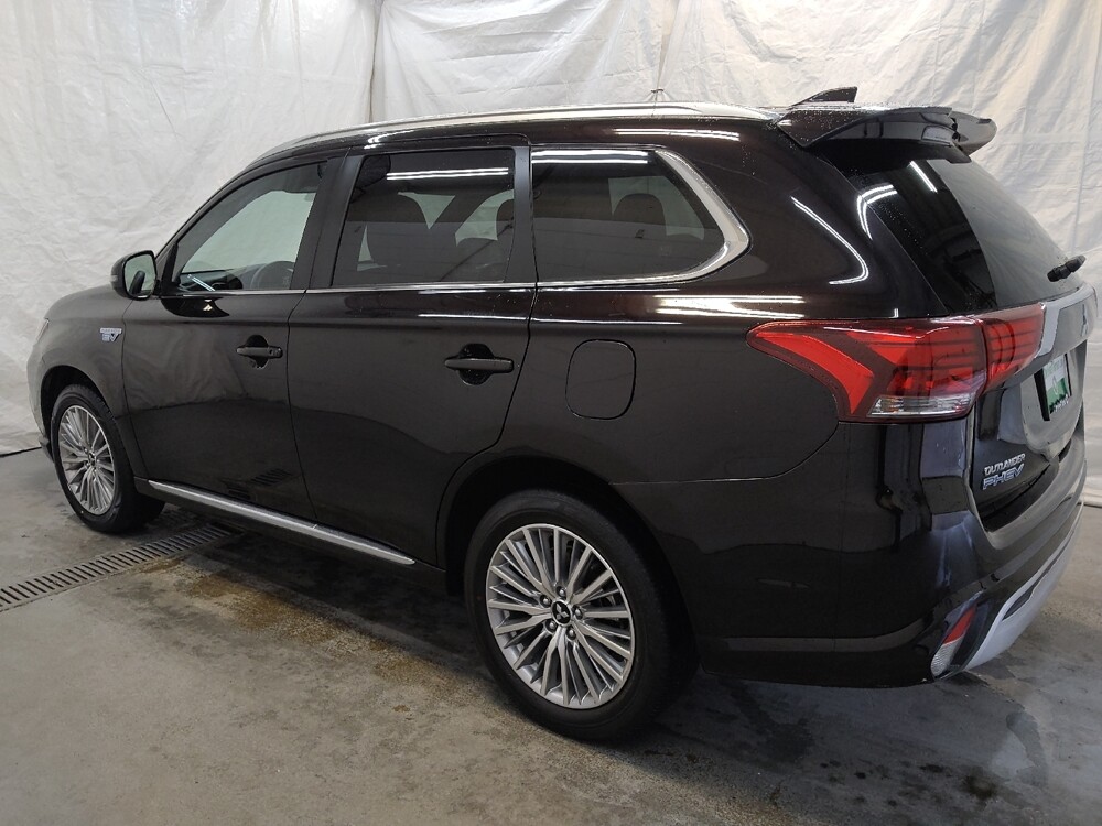 2020 Mitsubishi Outlander in Fairfield, OH 45014 - 18072872 3