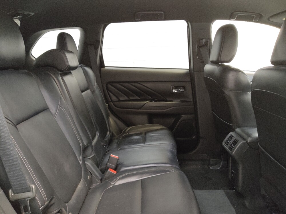 2020 Mitsubishi Outlander in Fairfield, OH 45014 - 18072872 19