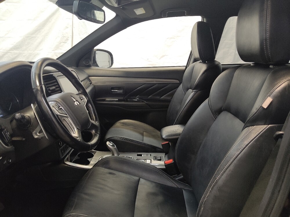 2020 Mitsubishi Outlander in Fairfield, OH 45014 - 18072872 17