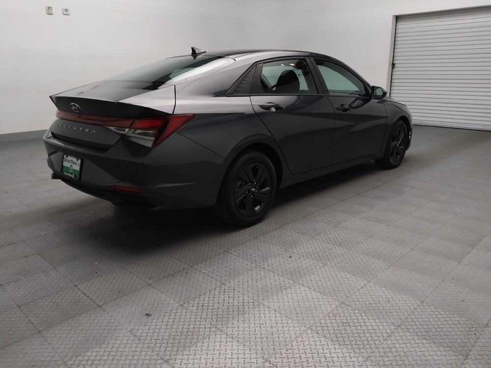 2022 Hyundai Elantra in Lewisville, TX 75067 - 18072879 9