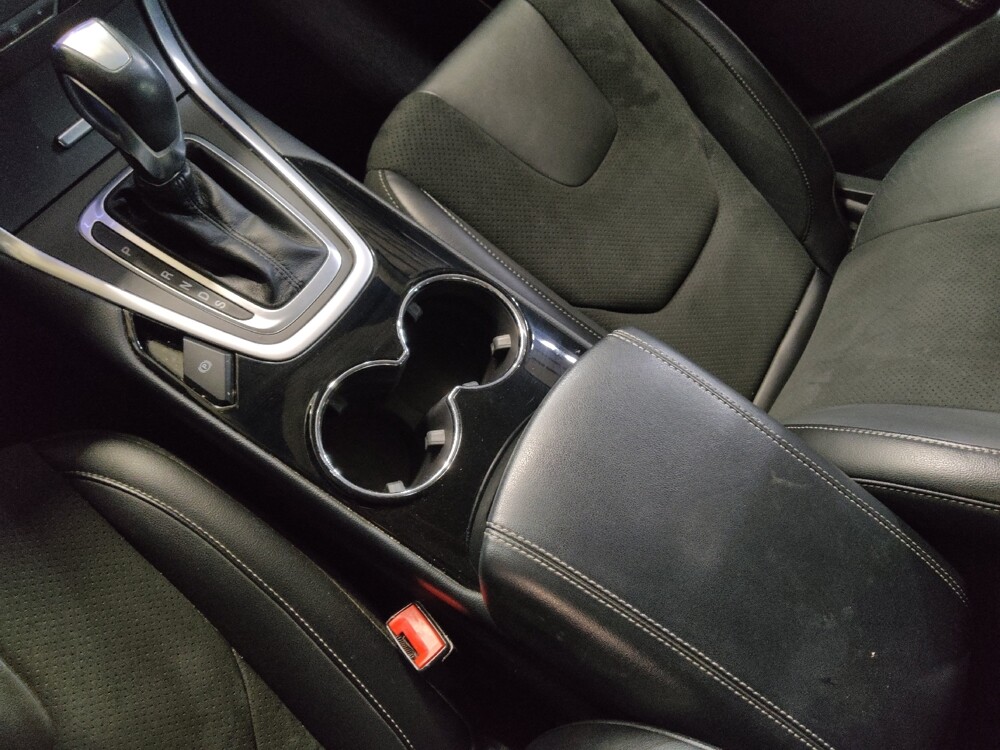 2018 Ford Edge in Lubbock, TX 79424 - 18072882 26