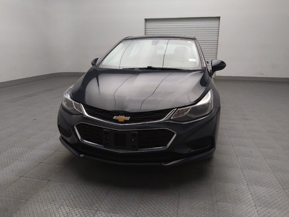 2018 Chevrolet Cruze in Fort Worth, TX 76116 - 18072883 15