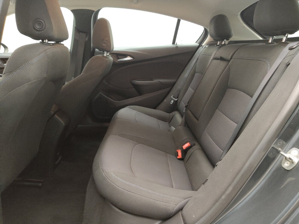 2018 Chevrolet Cruze in Fort Worth, TX 76116 - 18072883 18