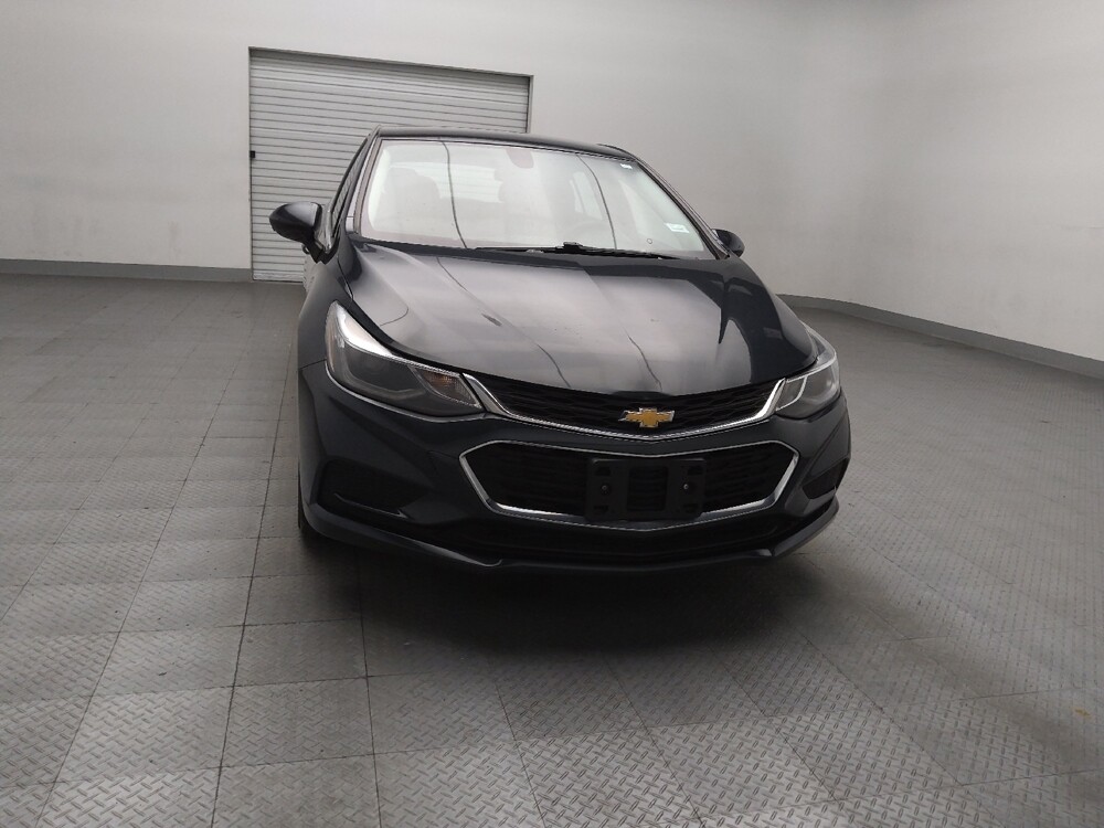 2018 Chevrolet Cruze in Fort Worth, TX 76116 - 18072883 14