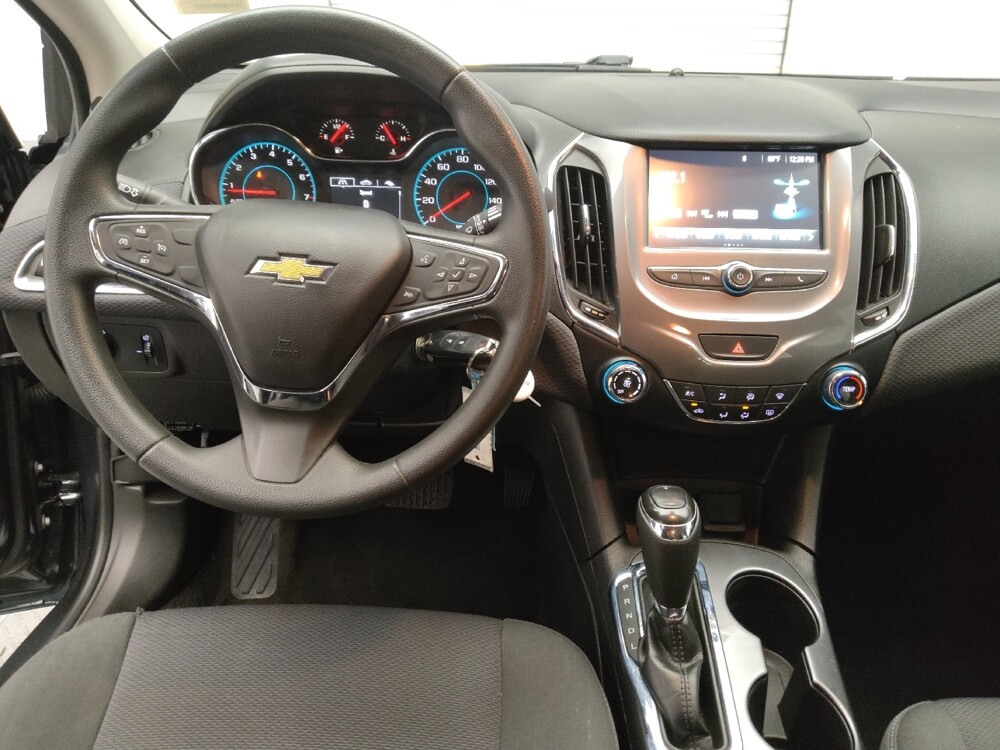 2018 Chevrolet Cruze in Fort Worth, TX 76116 - 18072883 22