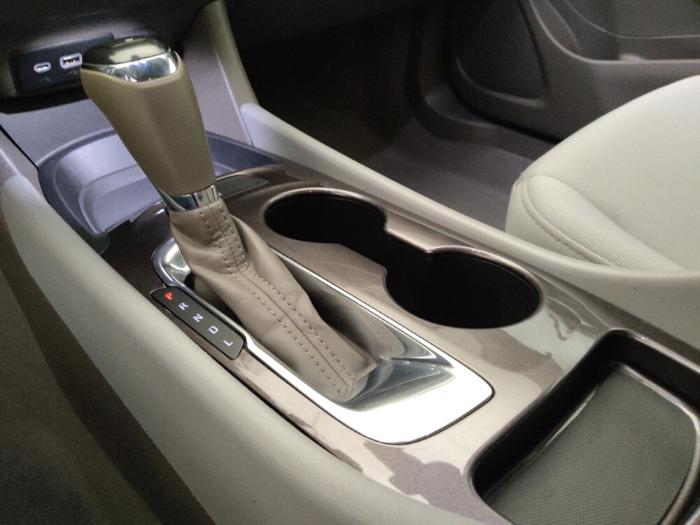 2020 Chevrolet Malibu in Chandler, AZ 85225 - 18072891 26