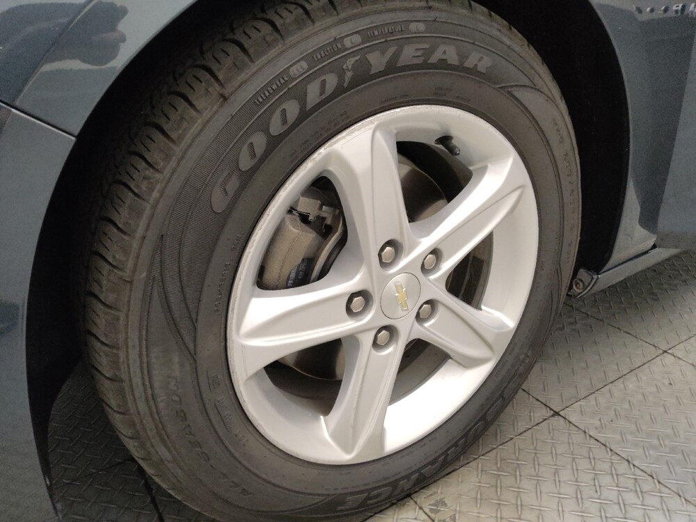 2020 Chevrolet Malibu in Chandler, AZ 85225 - 18072891 31