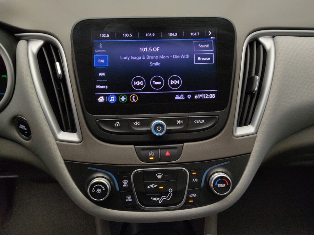 2020 Chevrolet Malibu in Chandler, AZ 85225 - 18072891 25