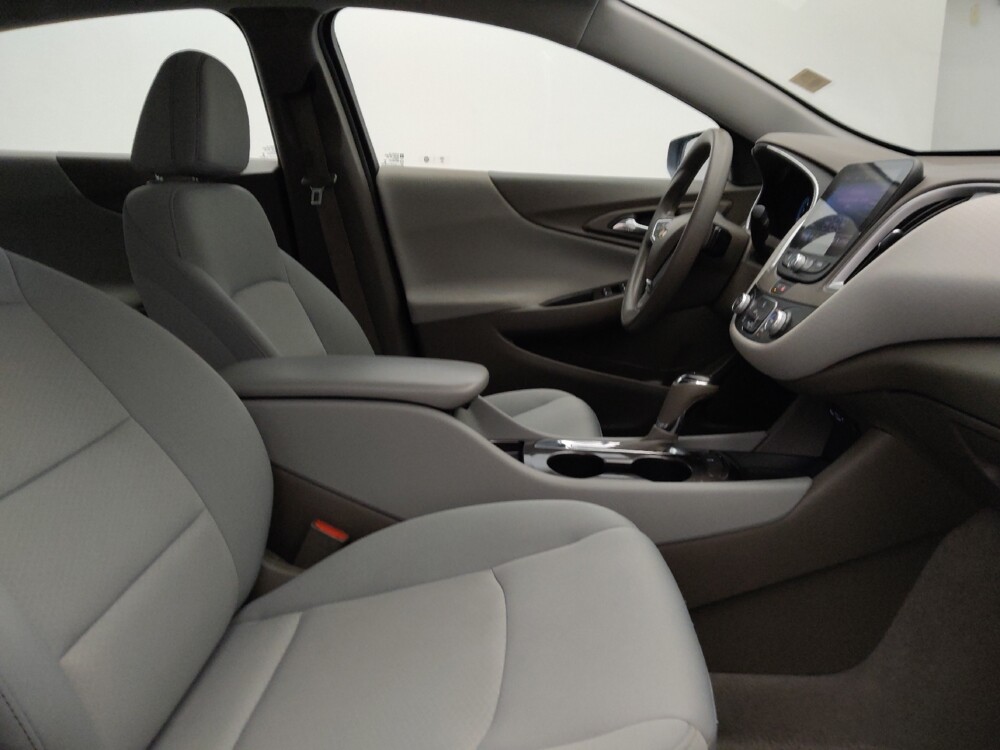 2020 Chevrolet Malibu in Chandler, AZ 85225 - 18072891 21