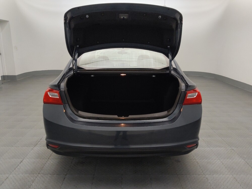 2020 Chevrolet Malibu in Chandler, AZ 85225 - 18072891 29