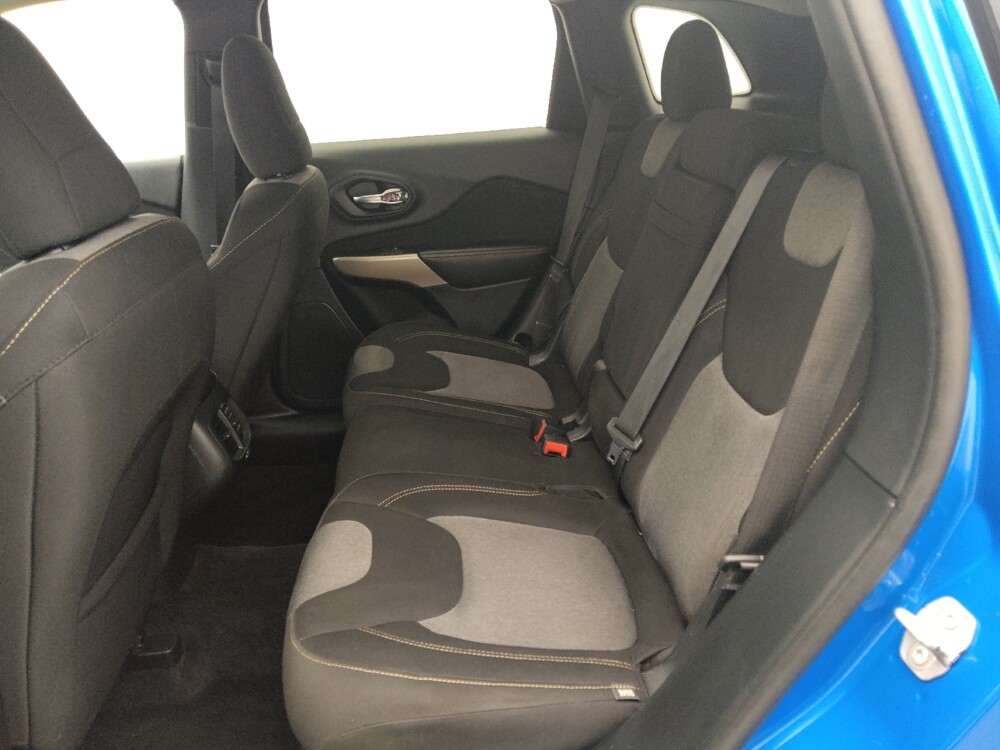 2018 Jeep Cherokee in Houston, TX 77074 - 18072979 18