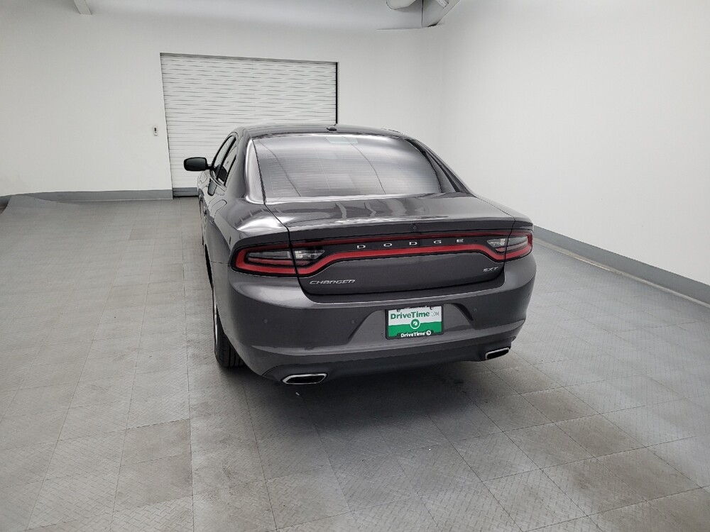 2018 Dodge Charger in Fairfield, OH 45014 - 18072987 6