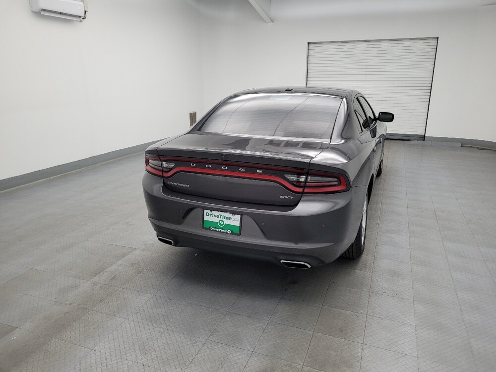 2018 Dodge Charger in Fairfield, OH 45014 - 18072987 7