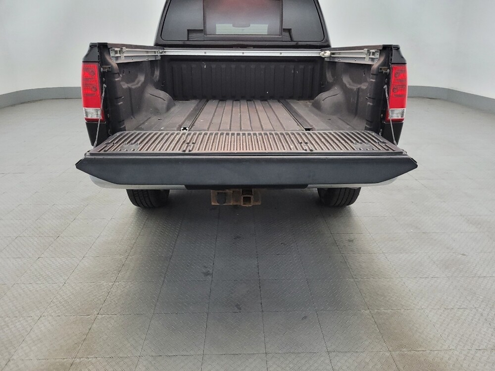 2014 Nissan Titan in Glen Burnie, MD 21061 - 18072998 29