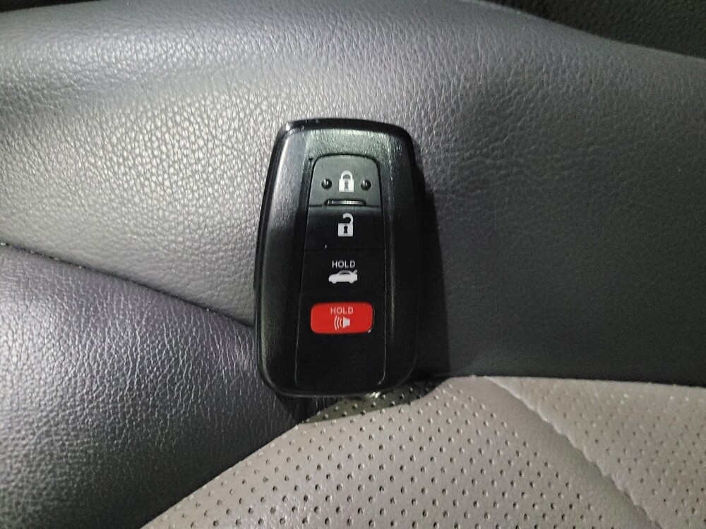 2018 Toyota Camry in Woodbridge, VA 22191 - 18073020 32