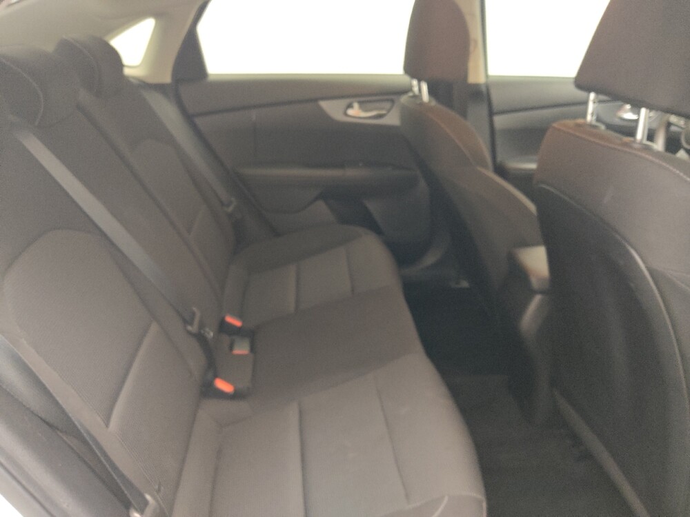 2019 Kia Forte in Independence, MO 64055 - 18073025 19