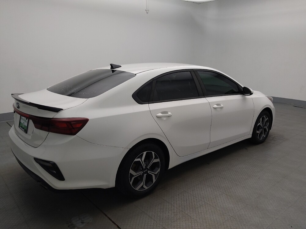 2019 Kia Forte in Independence, MO 64055 - 18073025 10